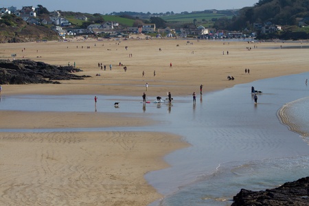 Holiday makers on Polzeath beachのeditorial素材