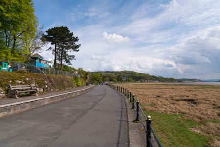 Grange Over Sands Cumbria England UK coast town promenade near the Lake Districtのeditorial素材