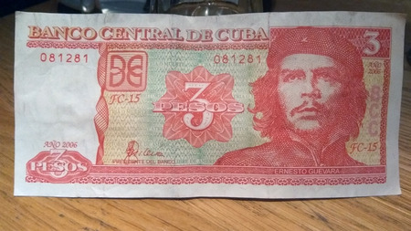 Head of Ernesto Che Guevara on a Cuban 3 pesosのeditorial素材