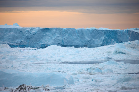 Icebergs in the Glacier Lagoon, Ilulissat, Greenlandの写真素材