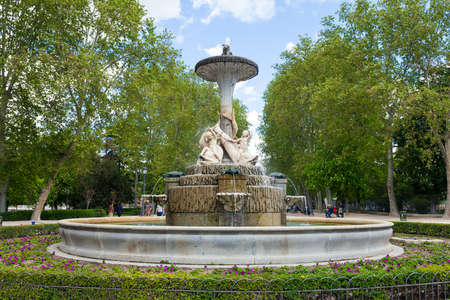 Madrid, Spain - May 6, 2012: Water fountain in the "Park of the Pleasant Retreat" (Retiro Park) on a spring day in Madrid, Spainのeditorial素材