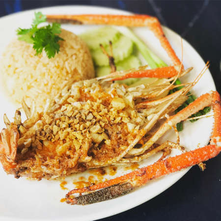 Fried rice with shrimpの素材