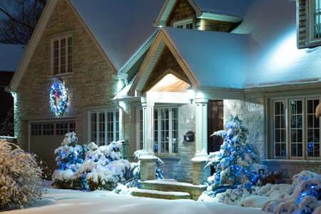 Toronto, ON, Canada â December 25, 2020: House decorated with lights for Christmas in Torontoのeditorial素材