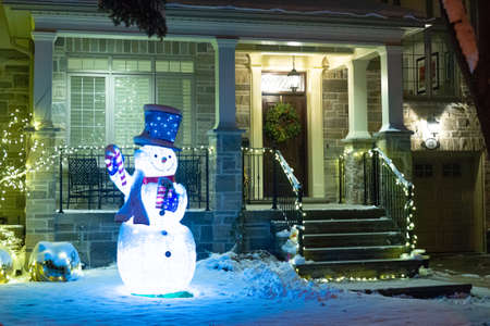 Toronto, ON, Canada â December 25, 2020: House decorated with lights for Christmas in Torontoのeditorial素材