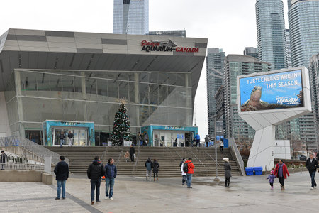 Toronto, ON, Canada â December 17, 2022:  Toronto Ripley's public aquarium sign above the entrance in Downtown Torontoのeditorial素材