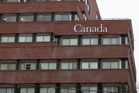 Toronto, ON, Canada â December 17, 2022:   Canada government sign viewのeditorial素材