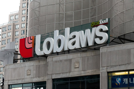 Toronto, ON, Canada - December 17, 2022: View at Loblaws great food store sign.  Loblaws Inc. is a Canadian supermarket chain with stores located in the provinces of Alberta, British Columbia, Manitoba, Ontario, Quebec and Saskatchewan.のeditorial素材