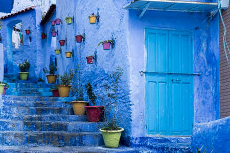 Travel Between the beautiful streets of the blue city of Chefchaouen in Moroccoの写真素材