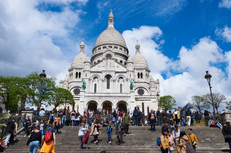 Paris, France - April 26 2019: Basilica of the SacrÃ©-CÅur, Montmartreのeditorial素材