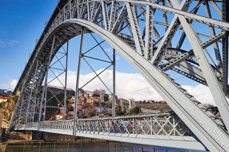Dom Luis I Bridge in Porto, Portugal の写真素材