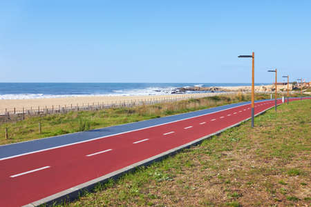 bicycle lanes in Porto, Portugalの写真素材