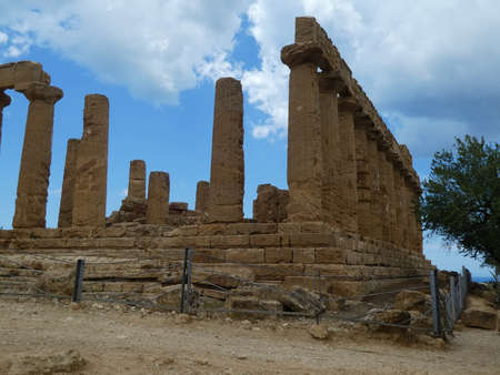 Valley of the Temples, temple of Juno Concordia, Agrigento, Sicily, Italyのeditorial素材