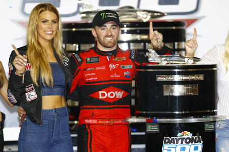 February 18, 2018 - Daytona Beach, Florida, USA: Austin Dillon (3) wins the Daytona 500 at Daytona International Speedway in Daytona Beach, Florida.のeditorial素材