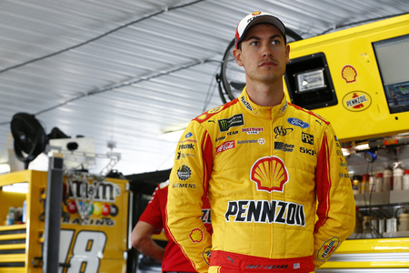 June 02, 2018 - Long Pond, Pennsylvania, USA: Joey Logano (22) hangs out in the garage during practice for the Pocono 400 at Pocono Raceway in Long Pond, Pennsylvania.のeditorial素材