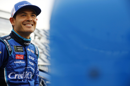 July 06, 2018 - Daytona Beach, Florida, USA: Kyle Larson (42) hangs out on pit road before making his qualifying run for the Coke Zero Sugar 400 at Daytona International Speedway in Daytona Beach, Florida.のeditorial素材