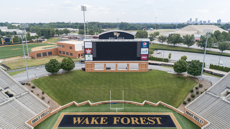 The Wake Forest Demon Deacons football team represents Wake Forest University in the sport of American football. Wake Forest plays its home football games at BB&T Field.のeditorial素材
