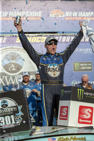 July 21, 2019 - Loudon, New Hampshire, USA: Kevin Harvick (4) wins the Foxwoods Resort Casino 301 at New Hampshire Motor Speedway in Loudon, New Hampshire.のeditorial素材