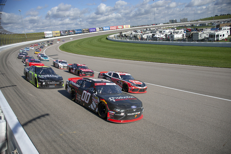 October 19, 2019 - Kansas City, Kansas, USA: Cole Custer (00) battles for position for the  Kansas Lottery 300 at Kansas Speedway in Kansas City, Kansas.のeditorial素材
