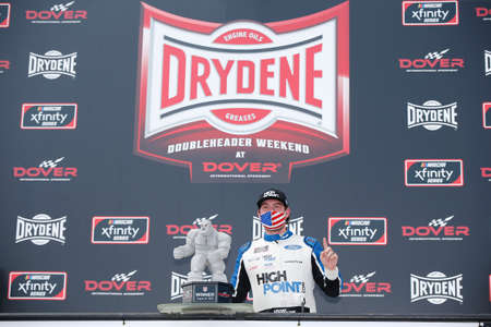 Chase Briscoe (98) wins the Drydene 200 (2) at Dover International Speedway in Dover, Delaware.のeditorial素材