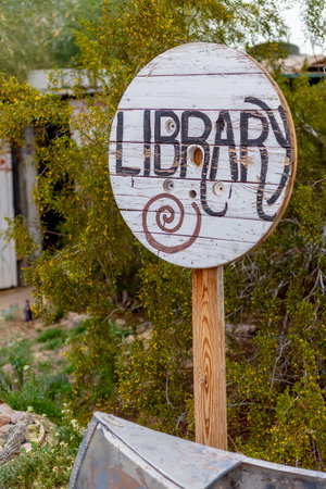 NILAND, CALIFORNIA- MAR 11: Historic Salvation Mountain in Niland, California on March 11, 2019. Salvation Mountain was proclaimed a National Treasure by Congress on May 15, 2002.のeditorial素材