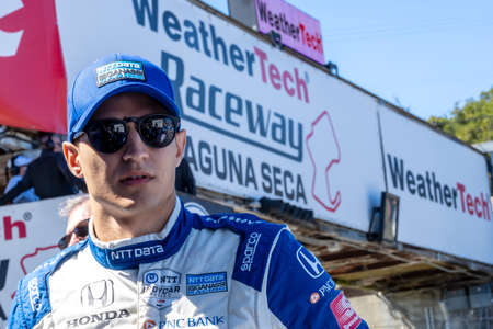 ALEX PALOU (10) of Barcelona, Spain prepares to qualify for the Firestone Grand Prix of Monterey at the WeatherTech Raceway Laguna Seca in Monterey, California.のeditorial素材