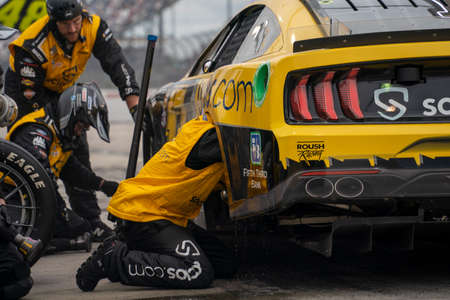 Chris Buescher and crew make a pitstop for the Goodyear 400 at Darlington Raceway in Darlington, SC.のeditorial素材