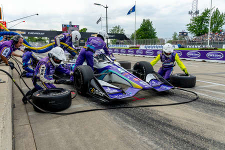 TAKUMA SATO (51) of Tokyo, Japan brings his car in for service during the Chevrolet Detroit Grand Prix at Belle Isle Park in Detroit MI.のeditorial素材