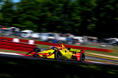 DEVLIN DeFRANCESCO (29) (R) of Toronto, Canada runs through the turns during a practice session for the Honda Indy 200 at the Mid Ohio Sports Car Course in Lexington OH.のeditorial素材