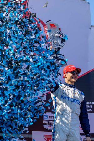 ALEX PALOU (10) of Barcelona, Spain wins the Firestone Grand Prix of Monterey at the WeatherTech Raceway Laguna Seca in Monterey, CA, USA.のeditorial素材