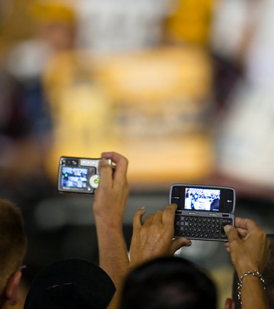 05 September, 2009:  Kevin Harvick dominates the Degree V12 300 race and wins at the Atlanta Motor Speedway in Hampton, GAのeditorial素材