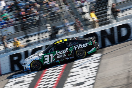JUSTIN HALEY races for the Toyota Owners 400 in Richmond, VA, USA.のeditorial素材