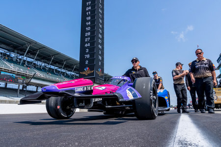INDYCAR driver, CONOR DALY (20) of Noblesville, Indiana and his Ed Carpenter Racing Chevrolet team, prepare to qualify for the Indianapolis 500 at the Indianapolis Motor Speedway in Indianapolis, IN, USA.のeditorial素材
