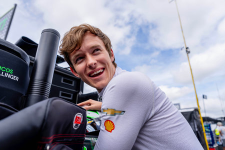 INDYCAR Series driver, CALLUM ILOTT (77) of Cambridge, Cambridgeshire, England, prepares to practice for the Big Machine Music City Grand Prix at Streets of Nashville in Nashville TN.のeditorial素材