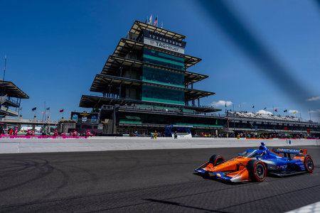 INDYCAR Series driver, SCOTT DIXON (9) of Auckland, New Zealand, races down the front stretch during the Gallagher Grand Prix at the Indianapolis Motor Speedway in Indianapolis IN.のeditorial素材