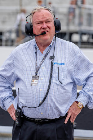Team Owner, DALE COYNE, watches his team work on their race car before the Bommarito Automotive Group 500 on World Wide Technology Raceway in Madison, IL.のeditorial素材