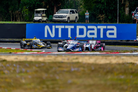 INDYCAR Series driver, ALEX PALOU (10) of Barcelona, Spain, races through the turns during the Bitnile.com Grand Prix of Portland at Portland International Raceway in Portland OR.のeditorial素材