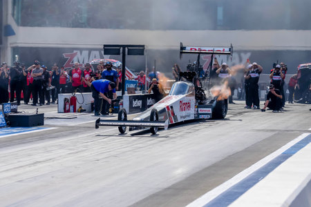 Sep 24, 2023 - Concord, NC:  NHRA Top Fuel Dragster Series driver, Leah Pruett, runs down the lane during the Betway Carolina Nationals.のeditorial素材