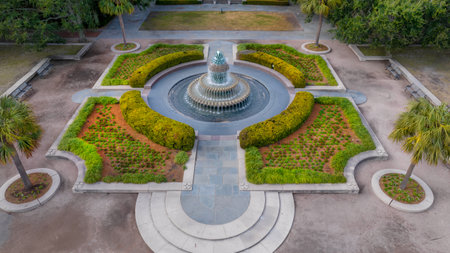 Waterfront Park in Charleston, SC, home to the iconic "Pineapple Fountain." This 8-acre riverside gem earned the 2007 Landmark Award for its historic and scenic beauty.のeditorial素材