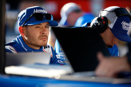 Kyle Larson gets ready to practice for the Food City 500 in Bristol, TN, USA.