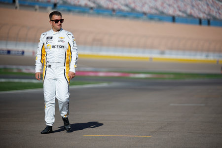 Oct 18, 2024-Las Vegas, NV;  NASCAR Xfinity Series driver, AJ ALLMENDINGER (16) gets ready to qualify for the Ambetter Health 302 at Las Vegas Motor Speedway in Las Vegas, NV.のeditorial素材