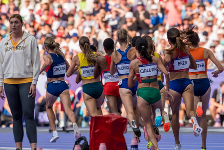 \a2490\ of \a2490#4\, competes in the Women's Women's 5000m Round 1 at the Stade de France Stadium during the 2024 Paris Summer Olympics in Paris, France.の写真素材