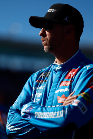 DENNY HAMLIN (11) of Chesterfield, VA gets ready to qualify for the NASCAR Cup Series Championship...