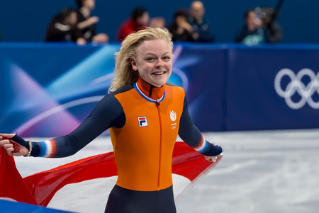 Xandra Velzeboer (2) of the Netherlands wins the gold medal in Short Track Speed Skating Women 1000m Final A during the 2026 Winter Olympics at the Milano Ice Skating Arena on Monday in Milano.のeditorial素材