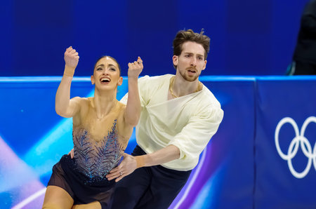 Sara Conti and Niccolo Macii of Italy perform during the Figure Skating Pair Skating Free Skating Finals at the Milano Ice Skating Arena during the 2026 Milano Cortina Winter Olympics in Milan, Italy.のeditorial素材