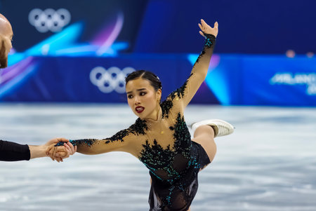 Ellie Kim and Danny OâShea of the United States perform during the Figure Skating Pair Skating Free Skating Finals at the Milano Ice Skating Arena during the 2026 Milano Cortina Winter Olympics in Milan, Italy.のeditorial素材