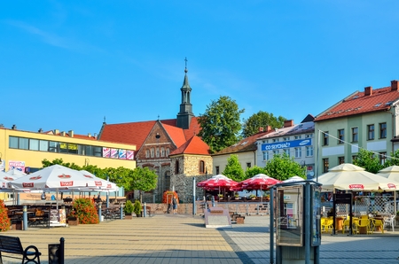 CHRZANOW, POLAND - AUGUST 19, 2017: Market in the city center of Chrzanow, Poland.のeditorial素材