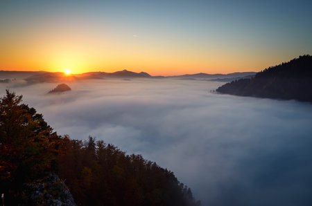 Beautiful morning mountain landscape. Sunrise at the top of Sokolica in Pieniny, Poland.の写真素材