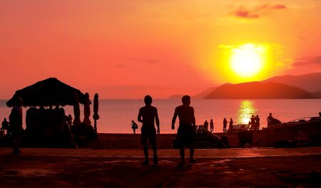 Sunrise on the beach - vintage filterのeditorial素材