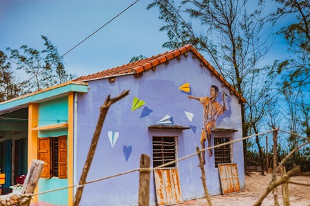 TAM THANH, TAM KY, VIETNAM - MARCH 16, 2017: Painted wall, Street arts in Tam Thanh mural Villageのeditorial素材