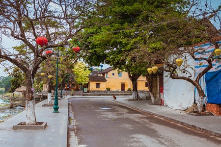 HOI AN, VIETNAM - MARCH 19, 2017: Morning in Hoi An ancient townのeditorial素材
